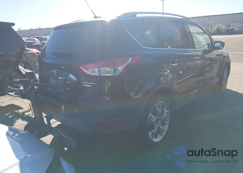 2015 Ford Escape Titanium из США, поврежденный, VIN 1FMCU9J94FUB11621